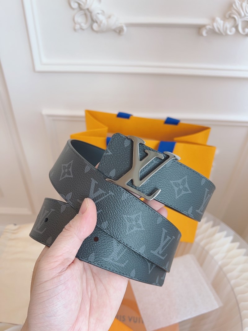 l0vis Vvtt0n belts